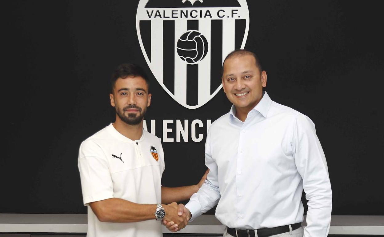 Jaume Costa Tiếp Tục Cống Hiến Với Tinh Thần Chiến Binh Đáng Kể